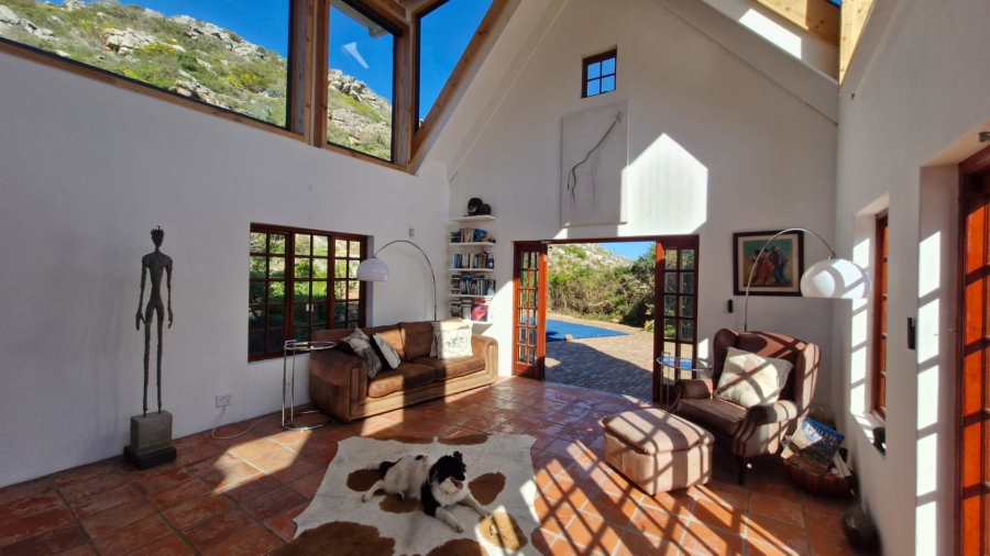 To Let 2 Bedroom Property for Rent in Noordhoek Western Cape